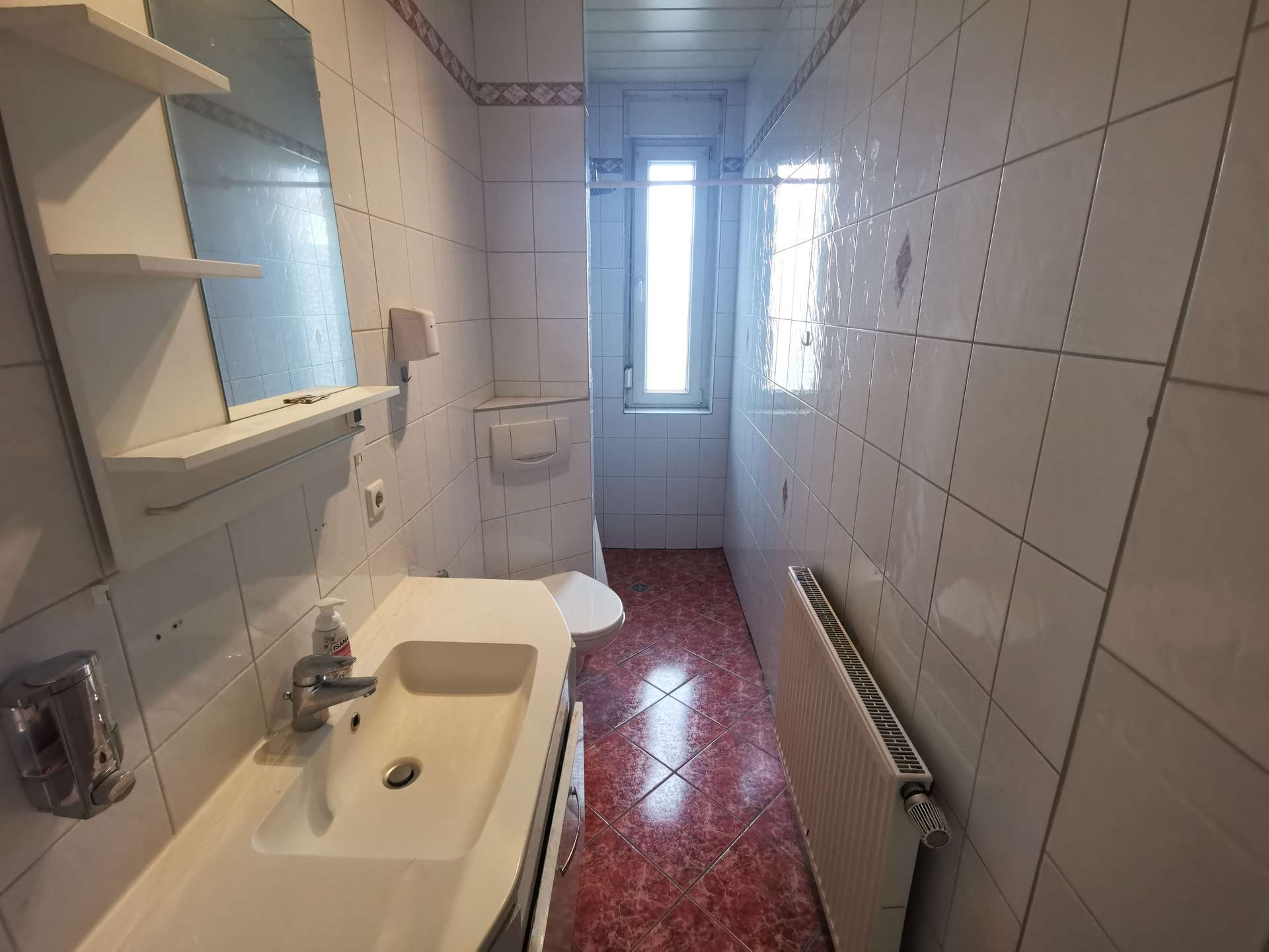 Tageslichtbad m. Dusche und WC