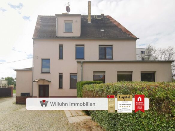 Hausansicht mit Hintereingang