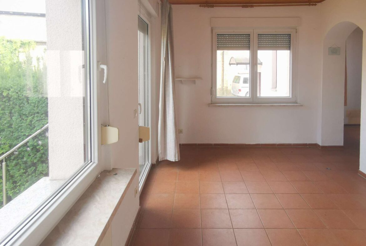 EG Zimmer 4 mit Gartenzugang