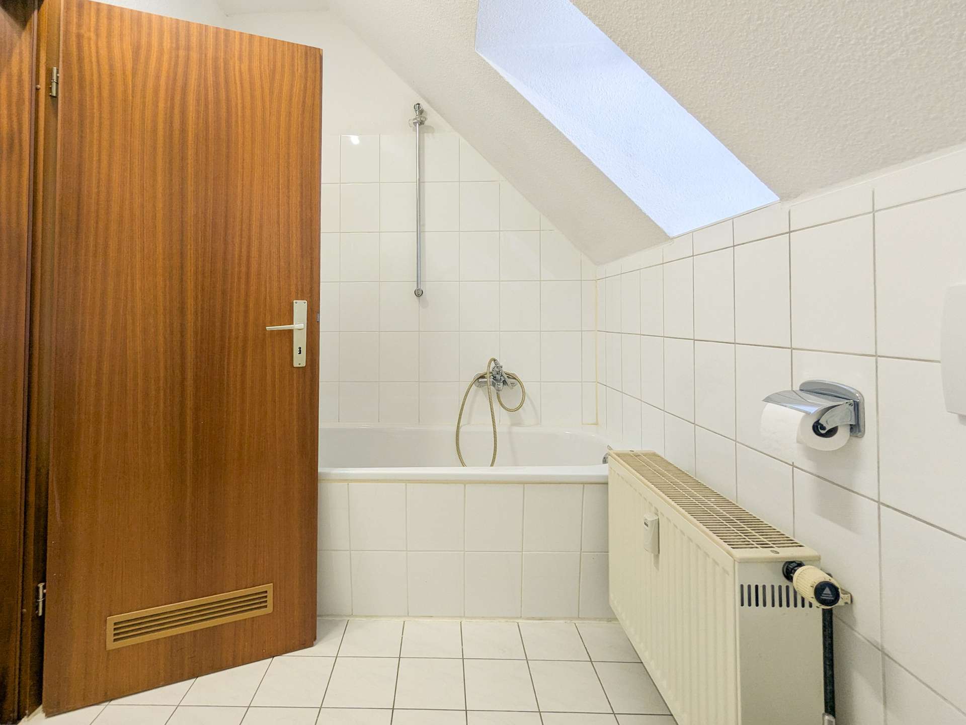 Haus33_DG_GE06_Badezimmer