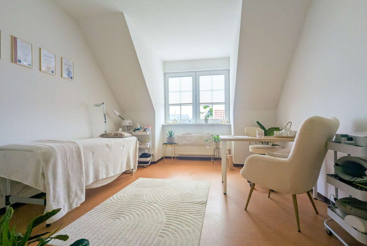 Haus 33_DG_GE08_Raum2