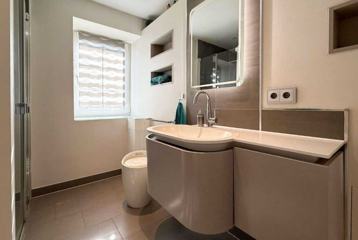 Badezimmer 2