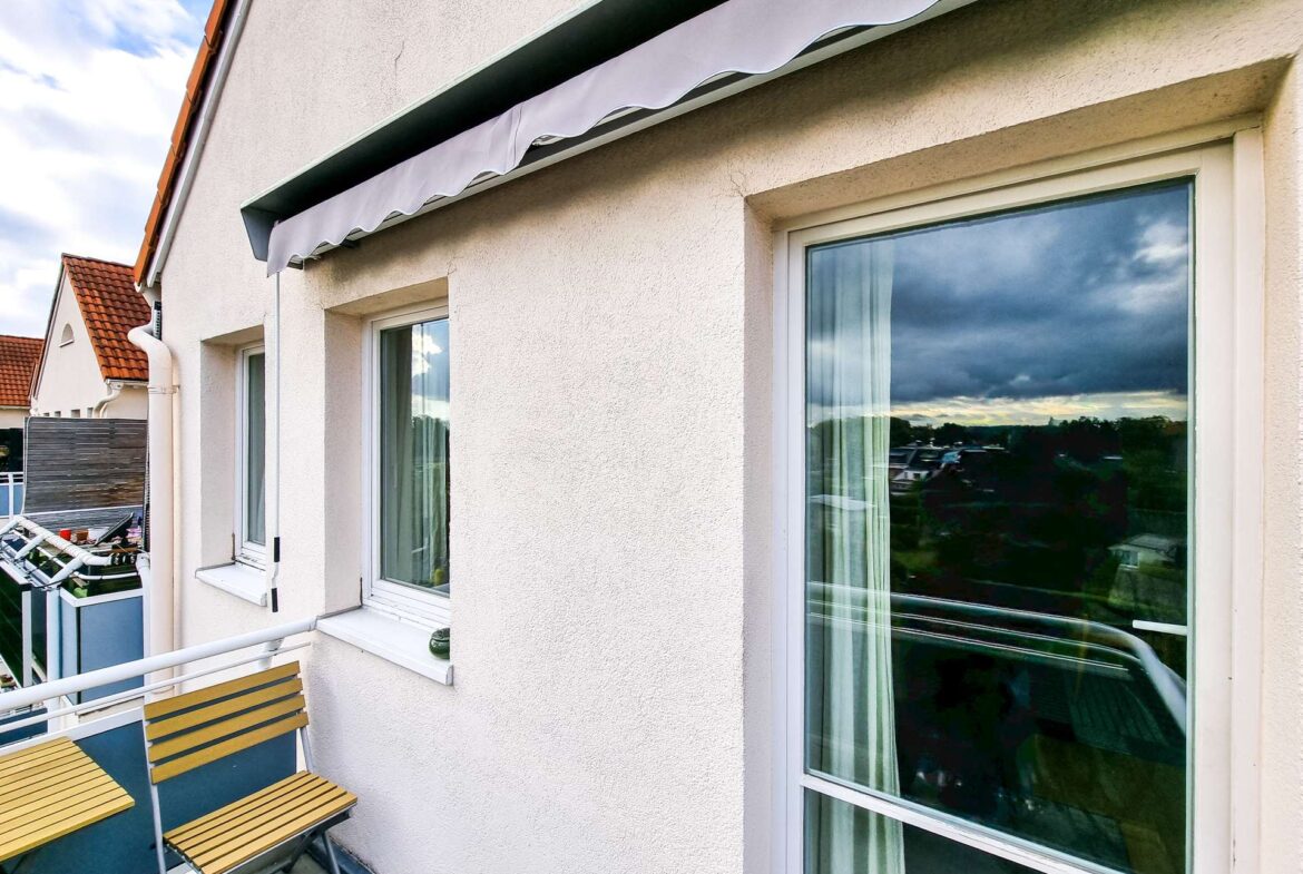 Balkon mit Markise