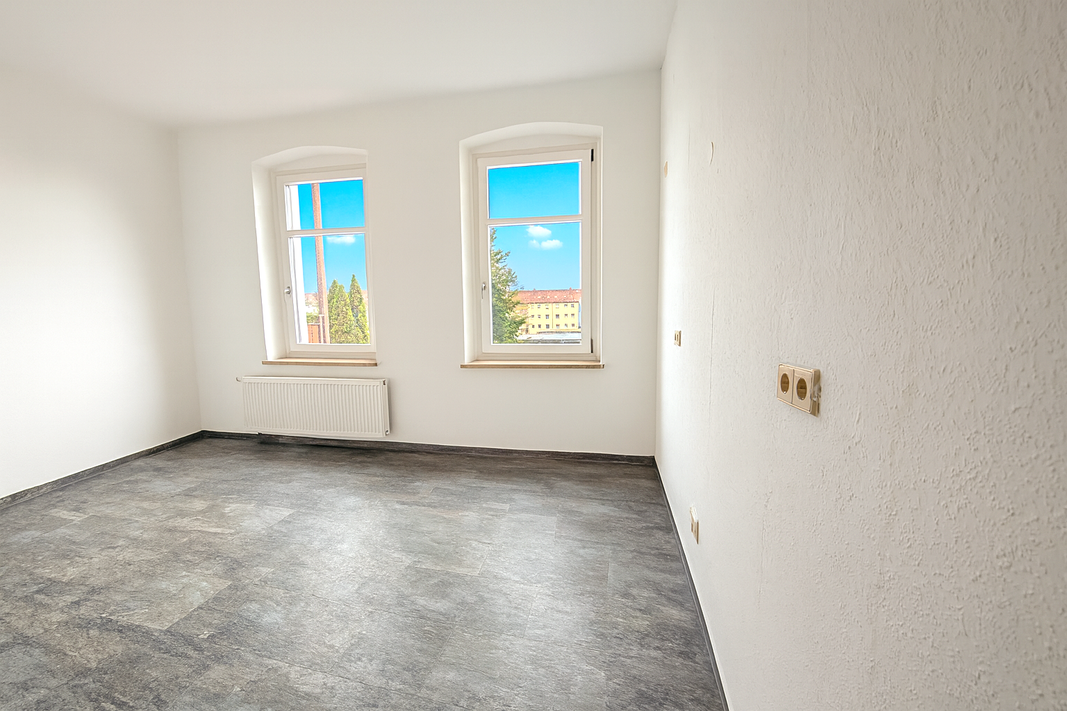 Lichtdurchfluteter Wohnbereich