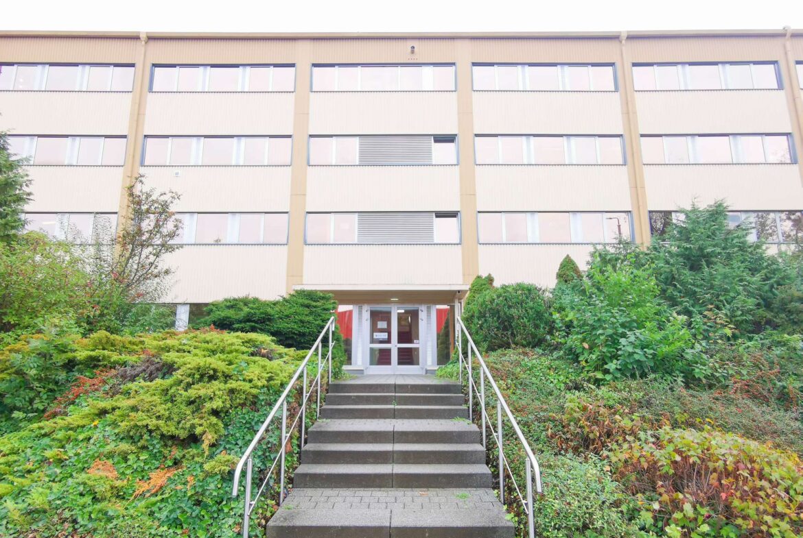 Hintereingang Bürogebäude
