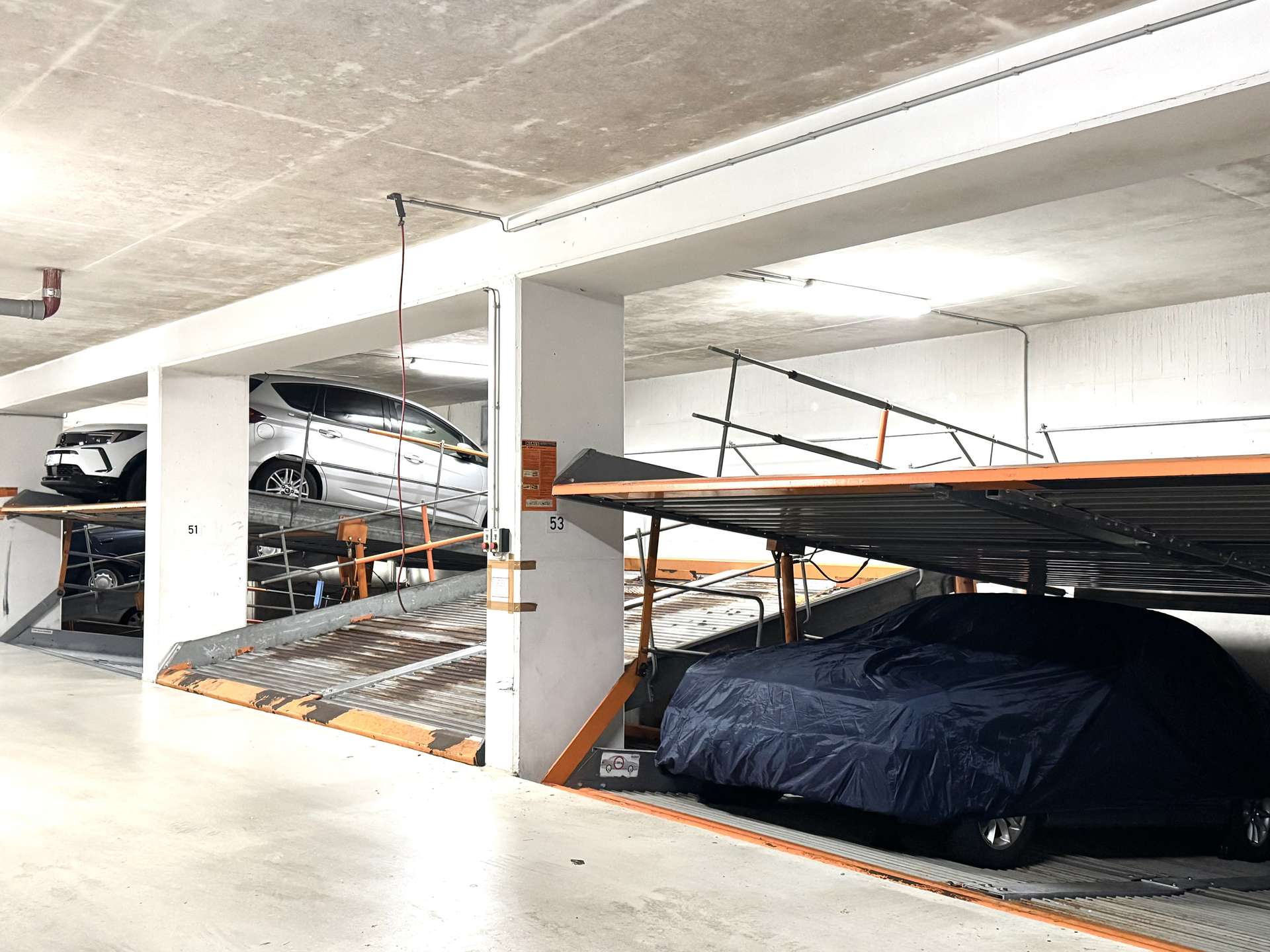 Tiefgarage mit festen Stellplatzzuweisungen