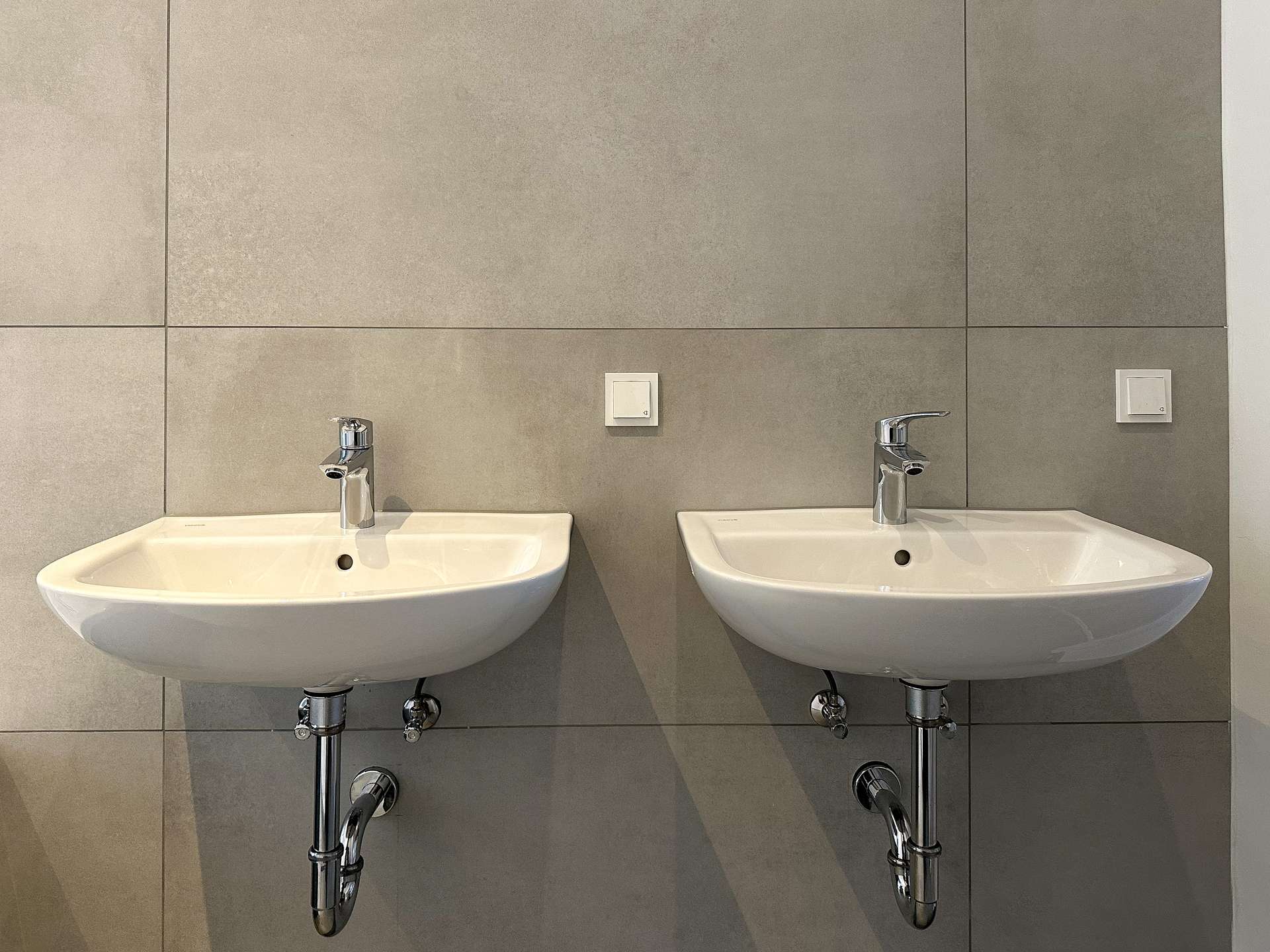 Doppelwaschbecken
