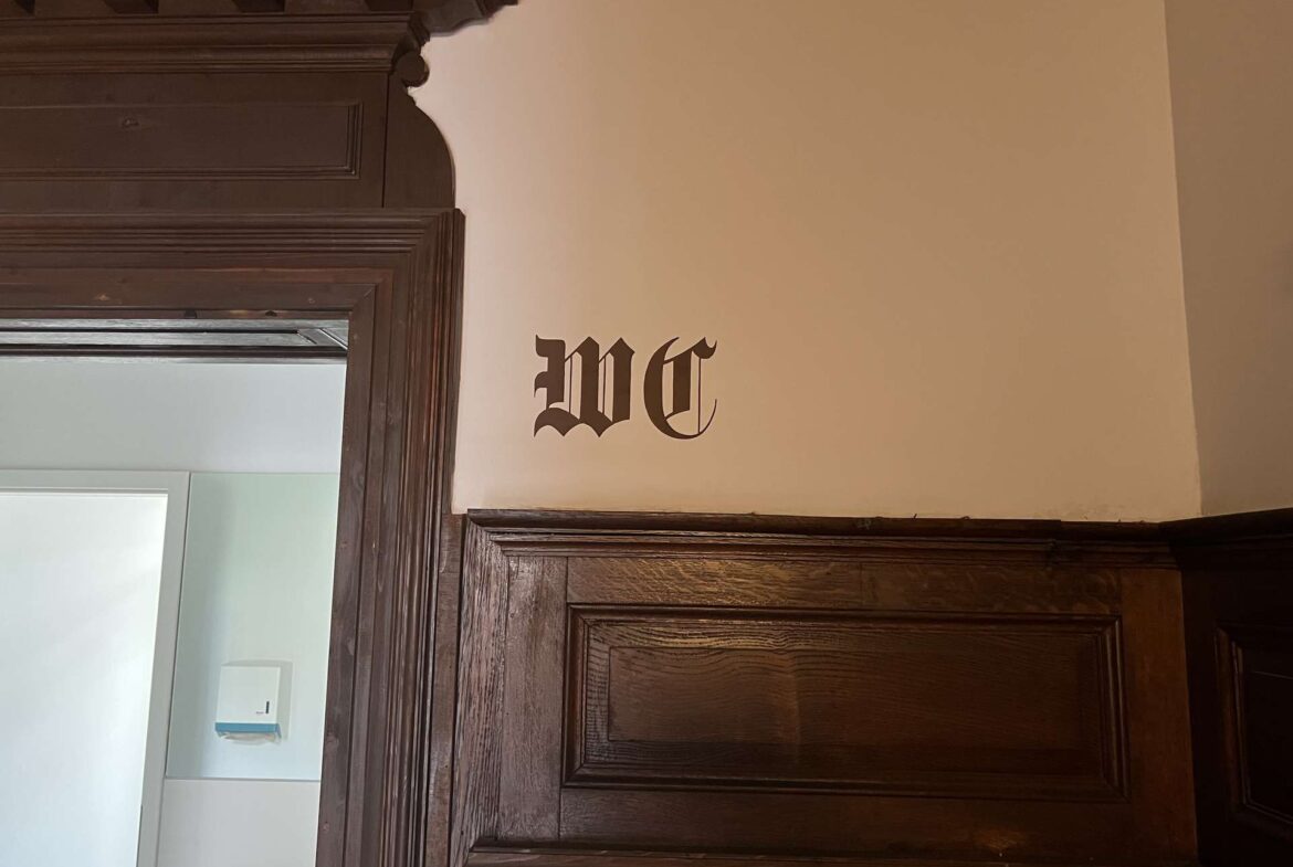 WC