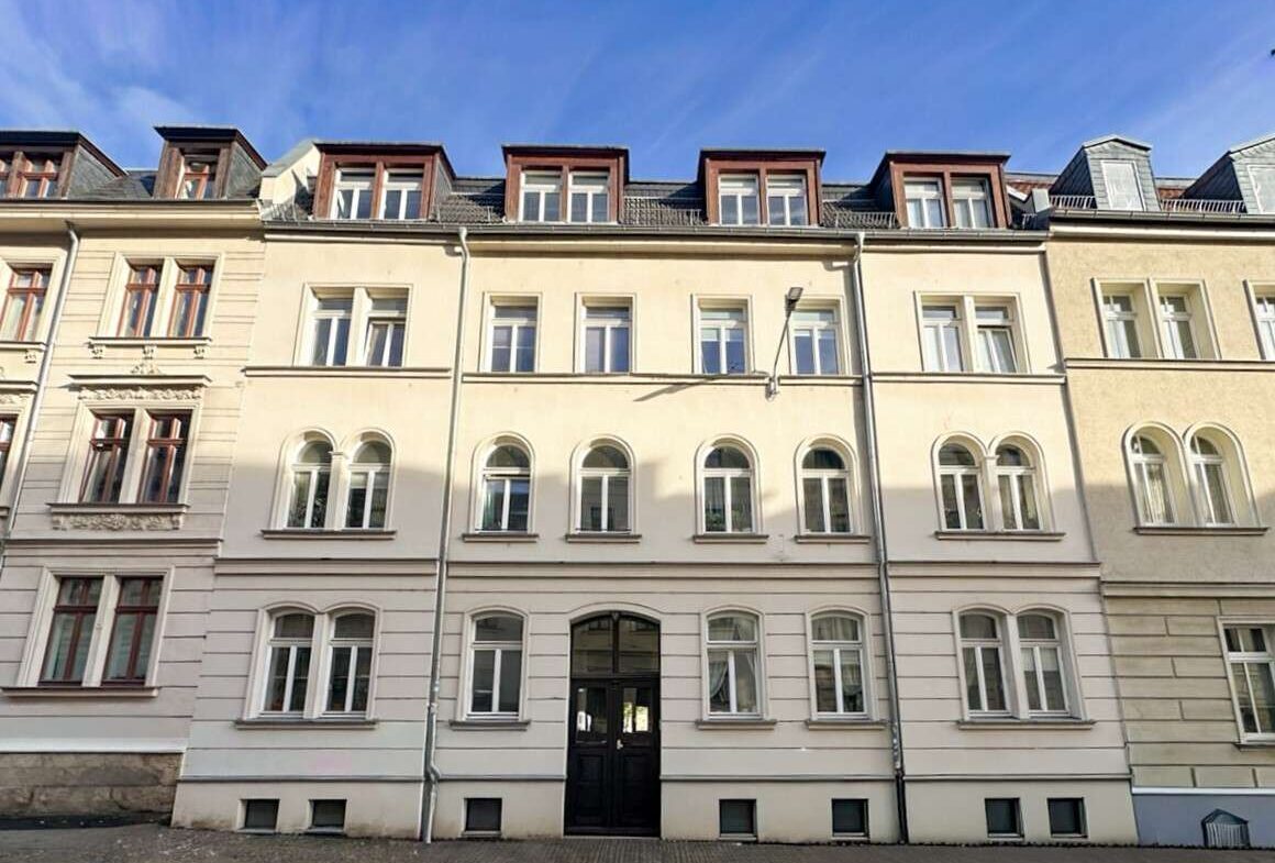 Schönes Mehrfamilienhaus