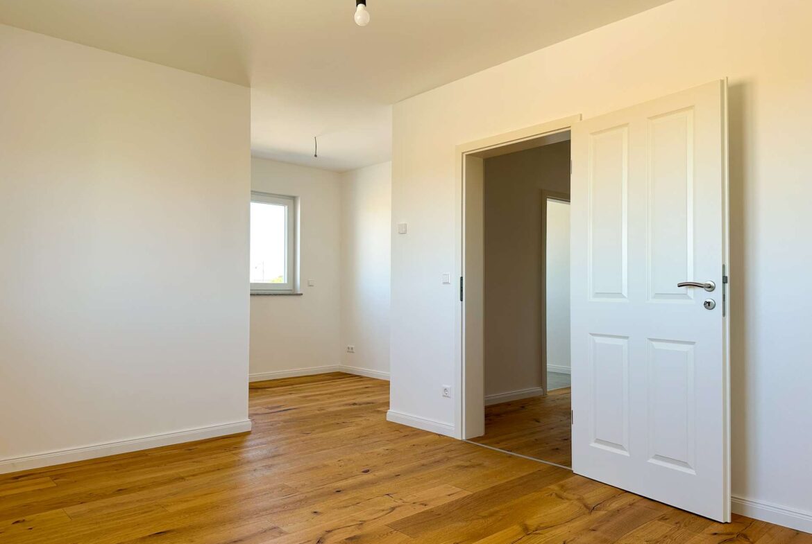 Schlafzimmer mit Ankleide