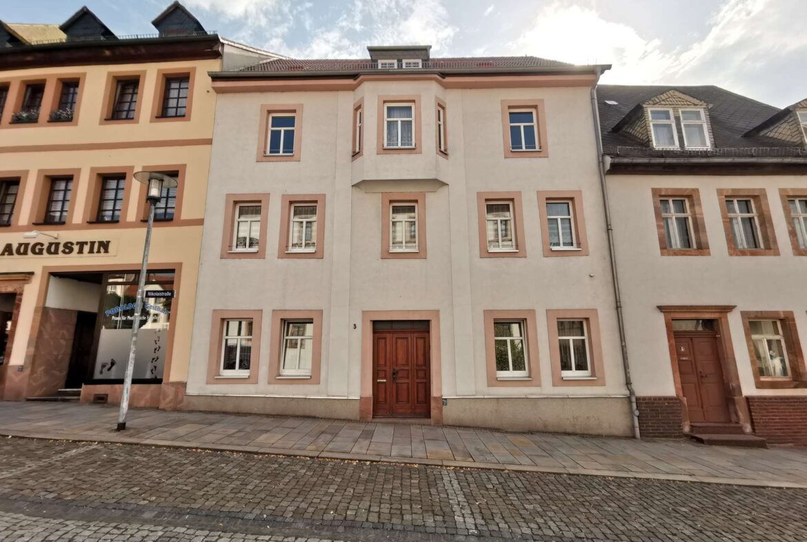 Hausansicht straßenseitig