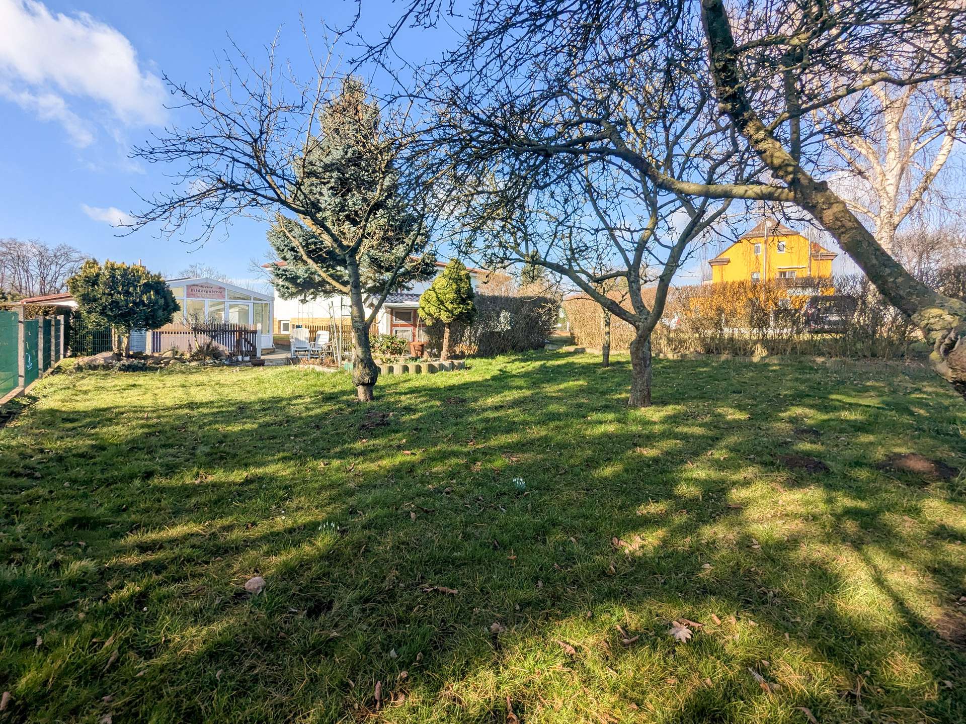 Weitläufiger Garten