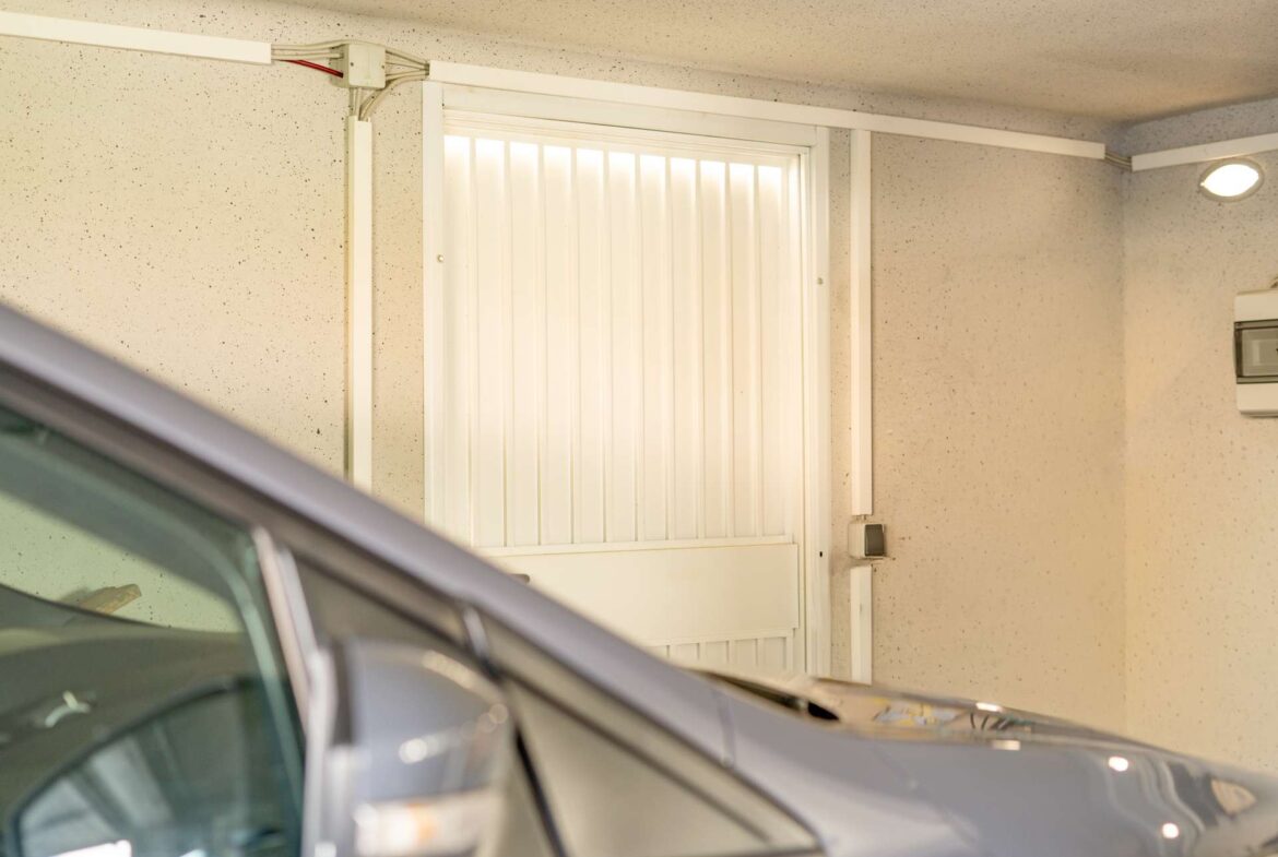 Garage mit Gartentür Einfamilienhaus Großpösna