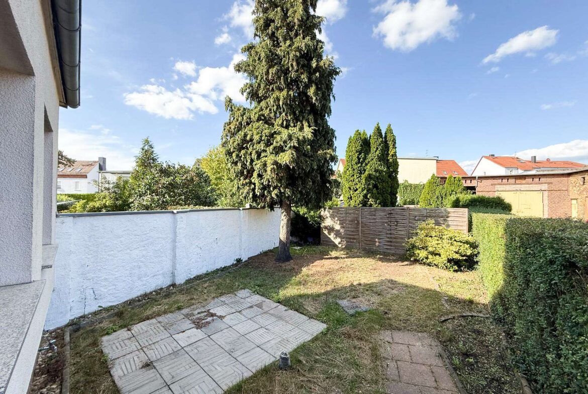 Blick in den Gartenanteil EG