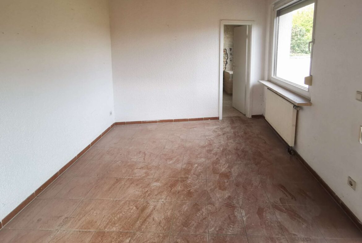 EG Zimmer 4 mit Gartenzugang