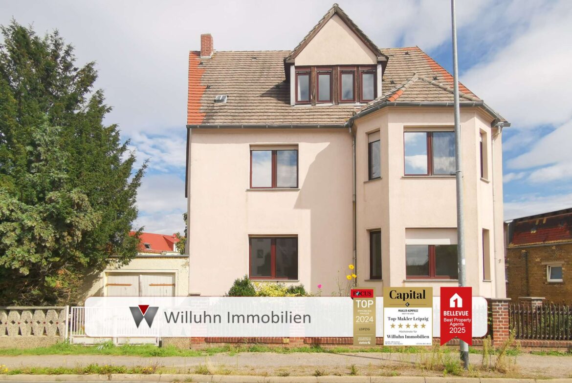 Hausansicht straßenseitig