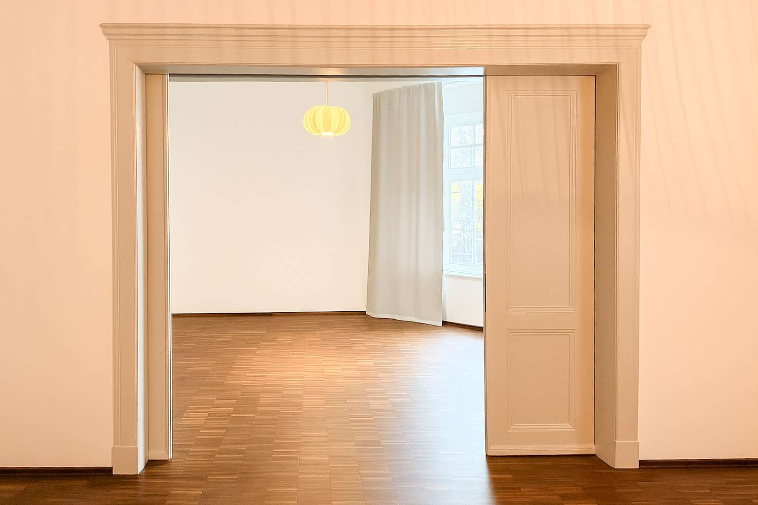 Blick ins Schlafzimmer