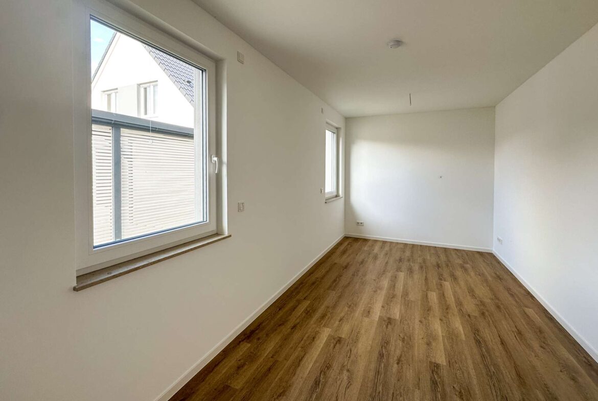 Praktisches Arbeitszimmer