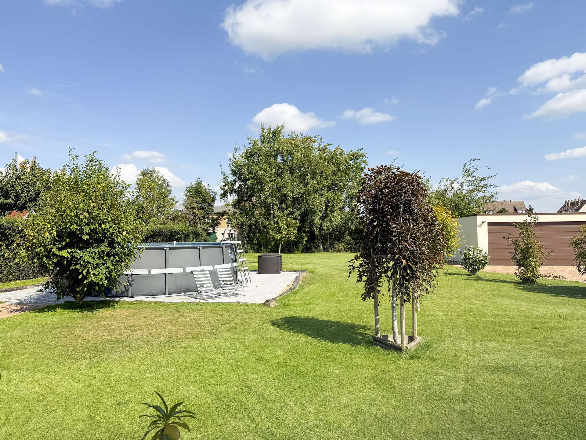 Herrlich gepflegtes Grundstück