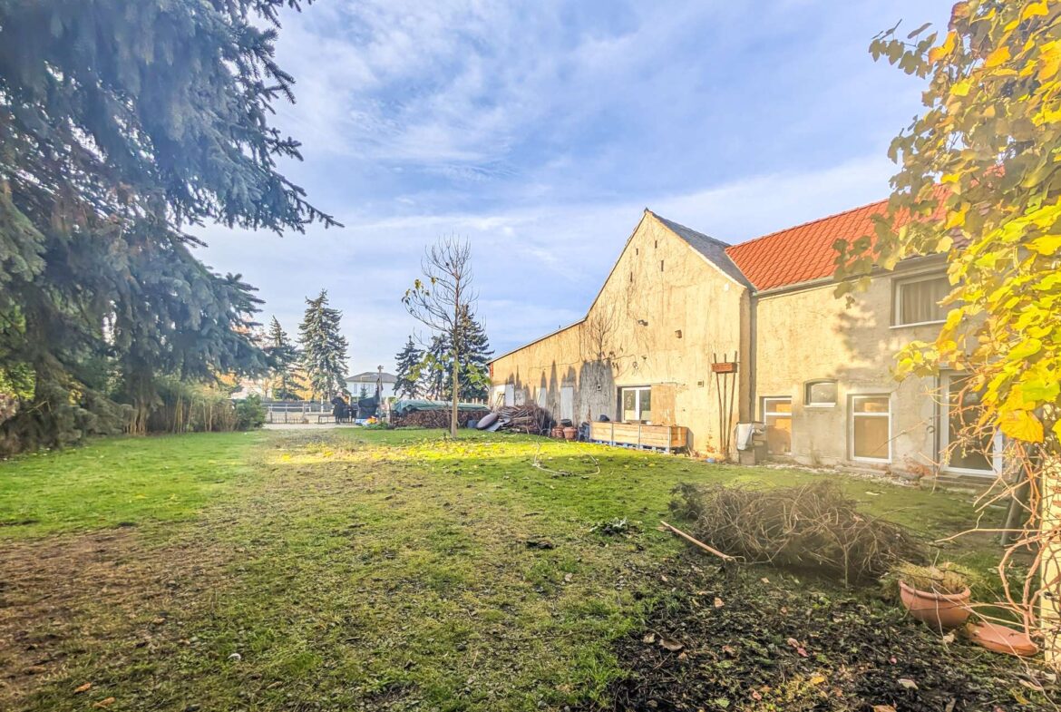 weitläufiges Grundstück