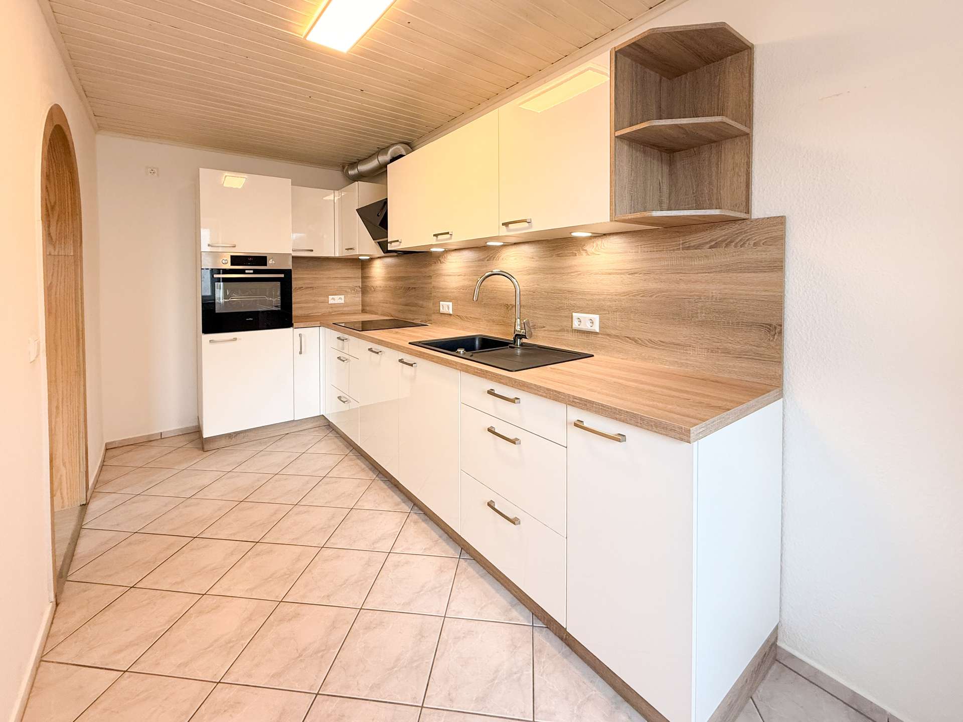 Einbauküche enthalten