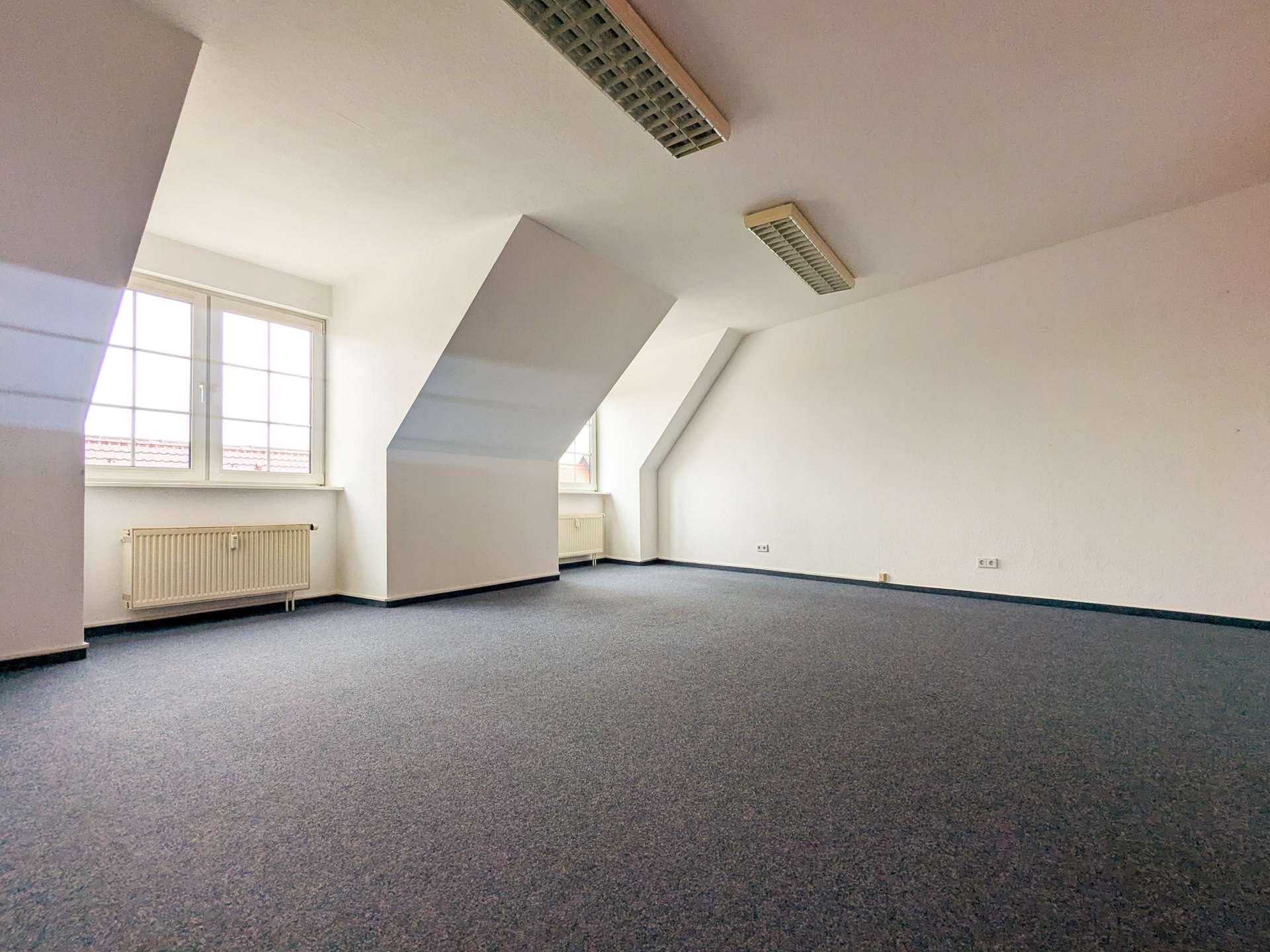 Haus33_DG_GE06_Hauptraum