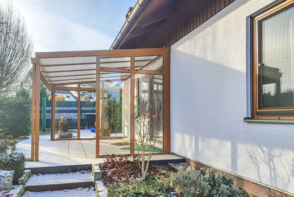 wettergeschützte Terrasse