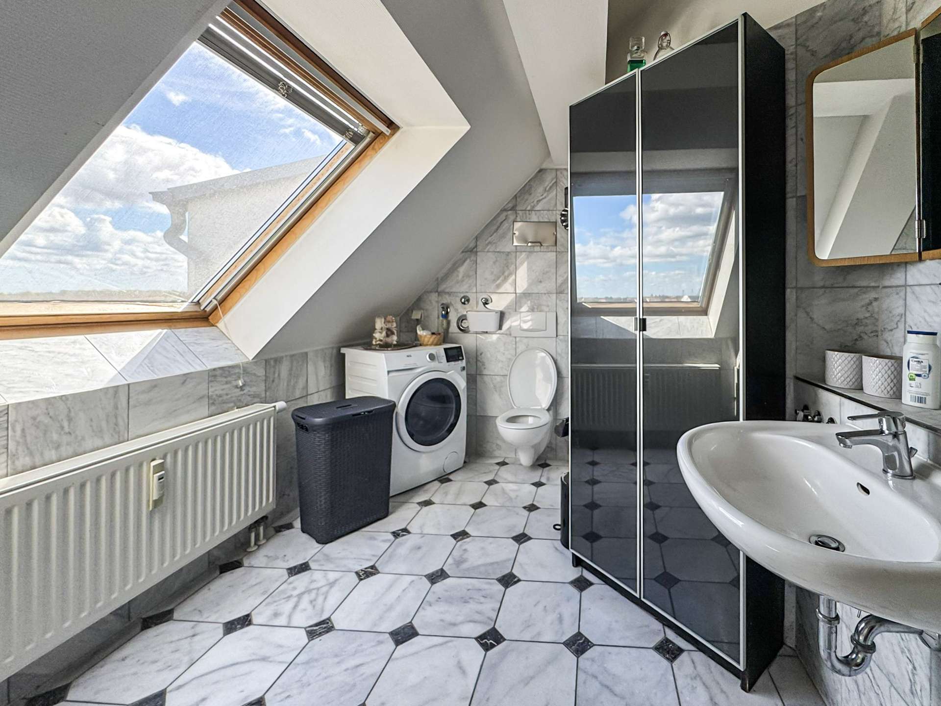 Tageslichtbad im Obergeschoss