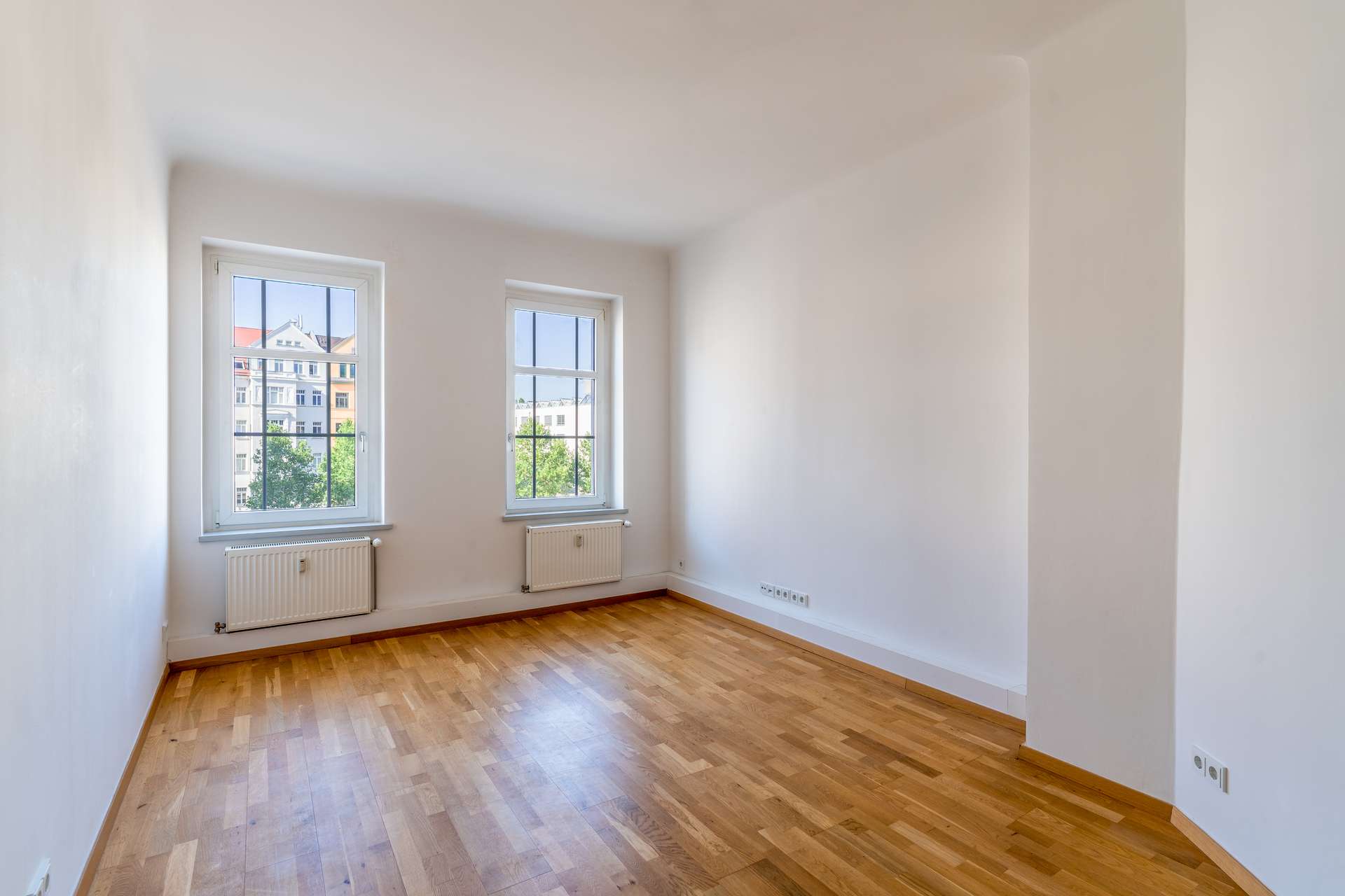 großes Schlafzimmer 1