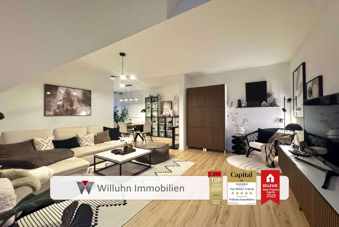 Gemütliches Wohnzimmer (unmöbliert)