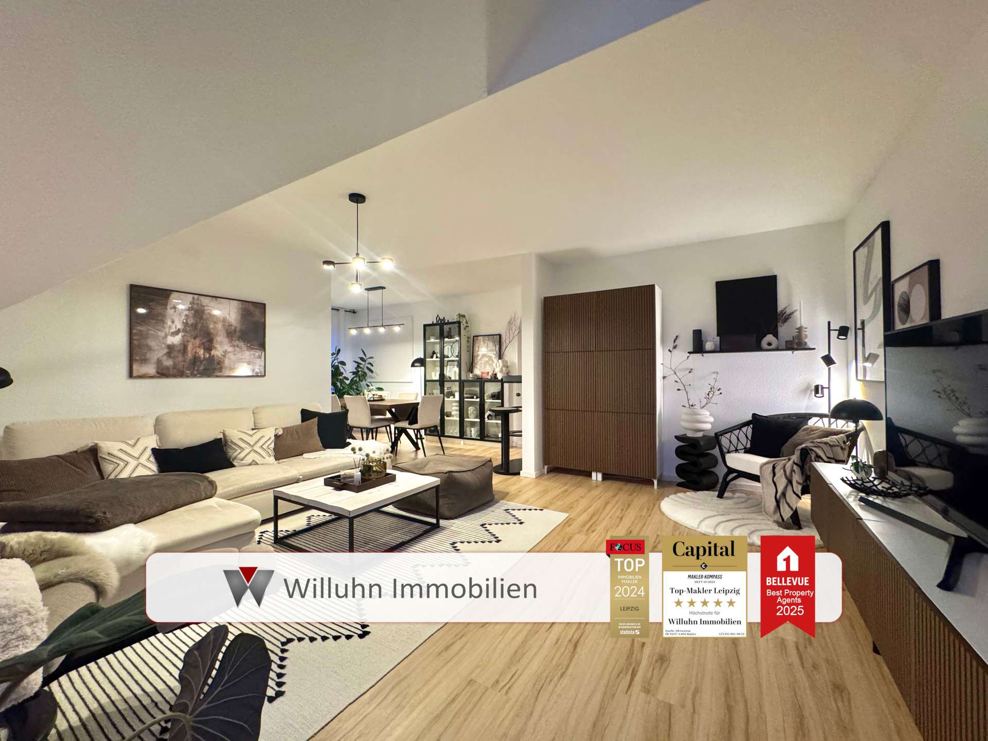 Gemütliches Wohnzimmer (unmöbliert)