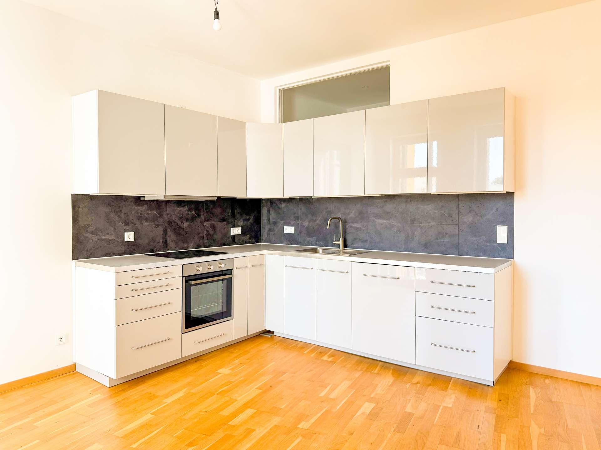 hochwertige Einbauküche