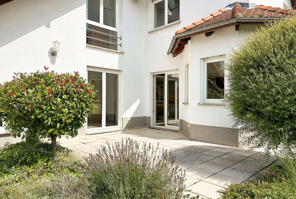 Terrasse für sonnenverwöhnte Eigentümer