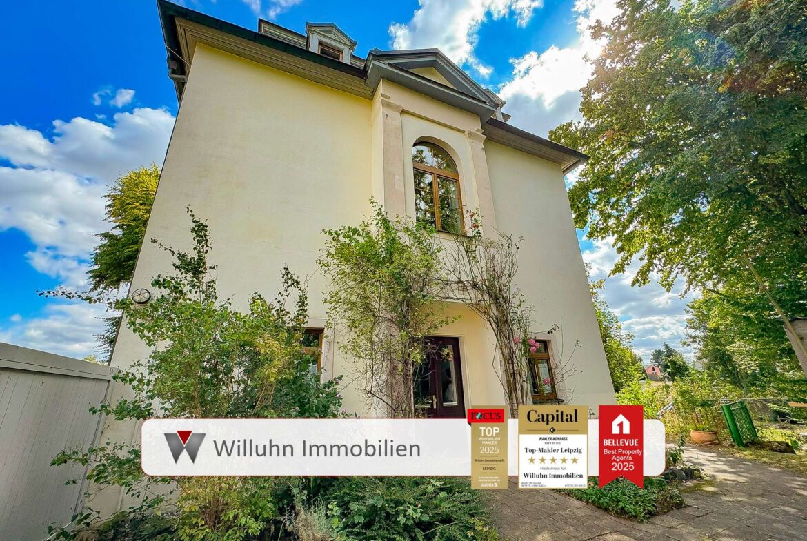 Seitenansicht des Herrenhauses