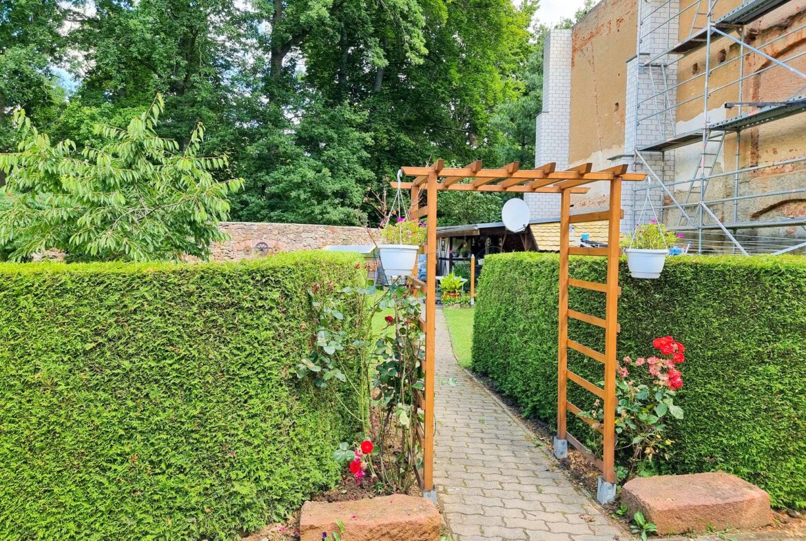 Romantische Kulisse im Garten