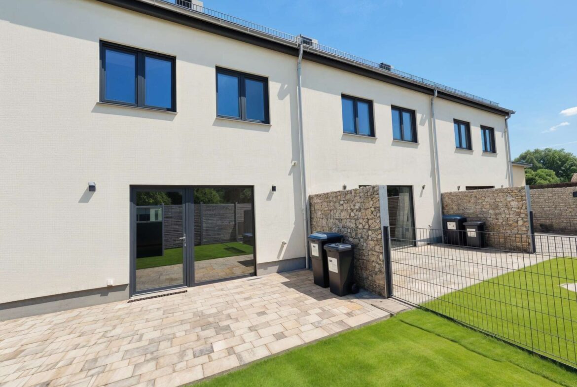 Großzügige Terrasse