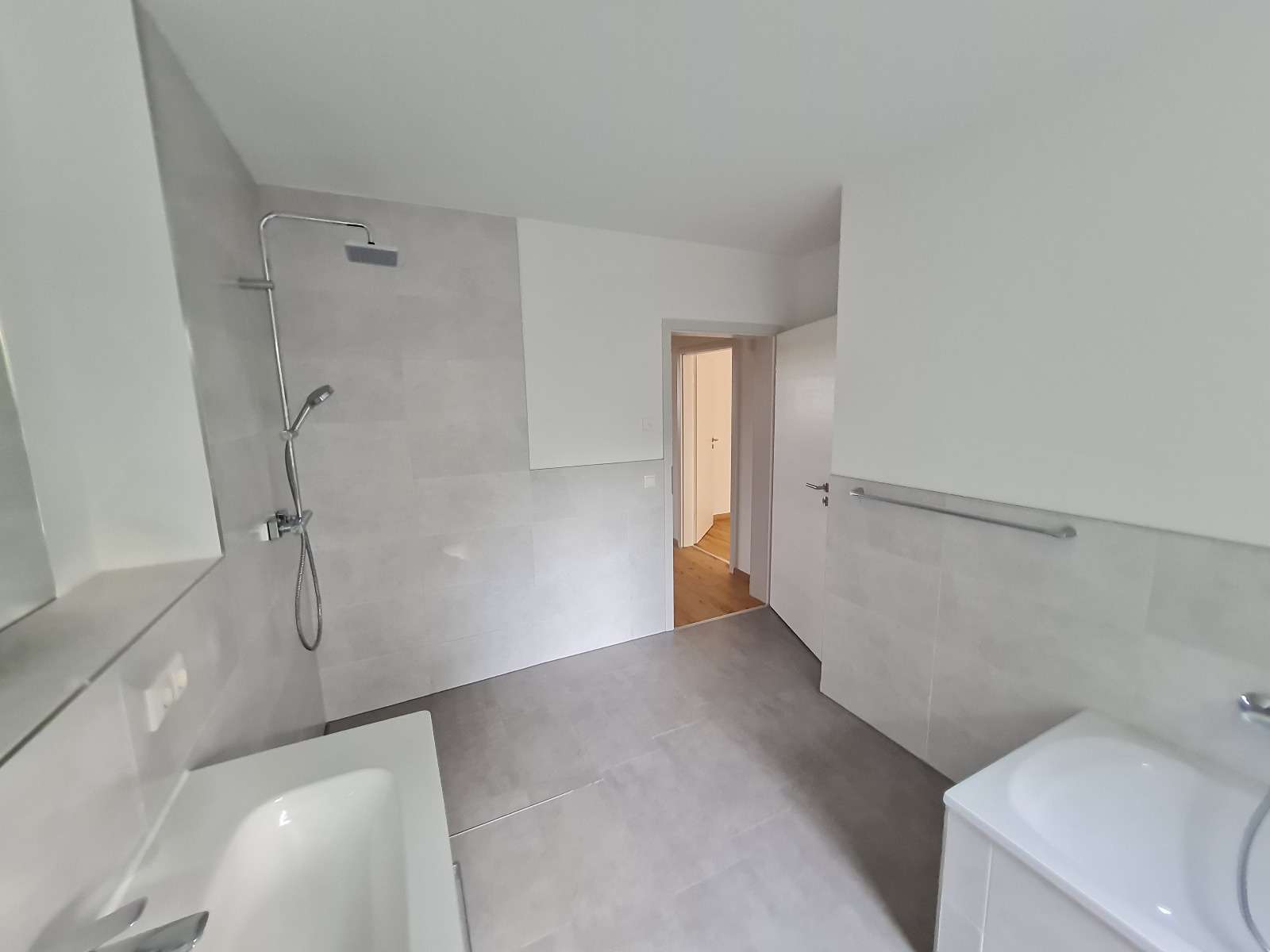 Vollausgestattetes Tageslichtbad