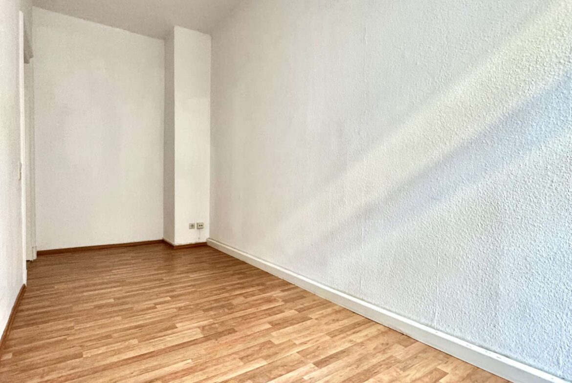 Kinder- oder Arbeitszimmer