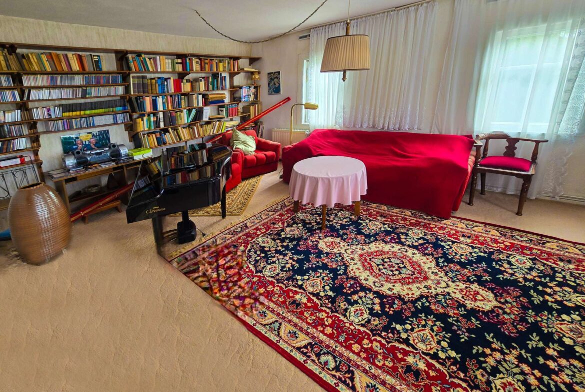 Wohnzimmer linker Teil