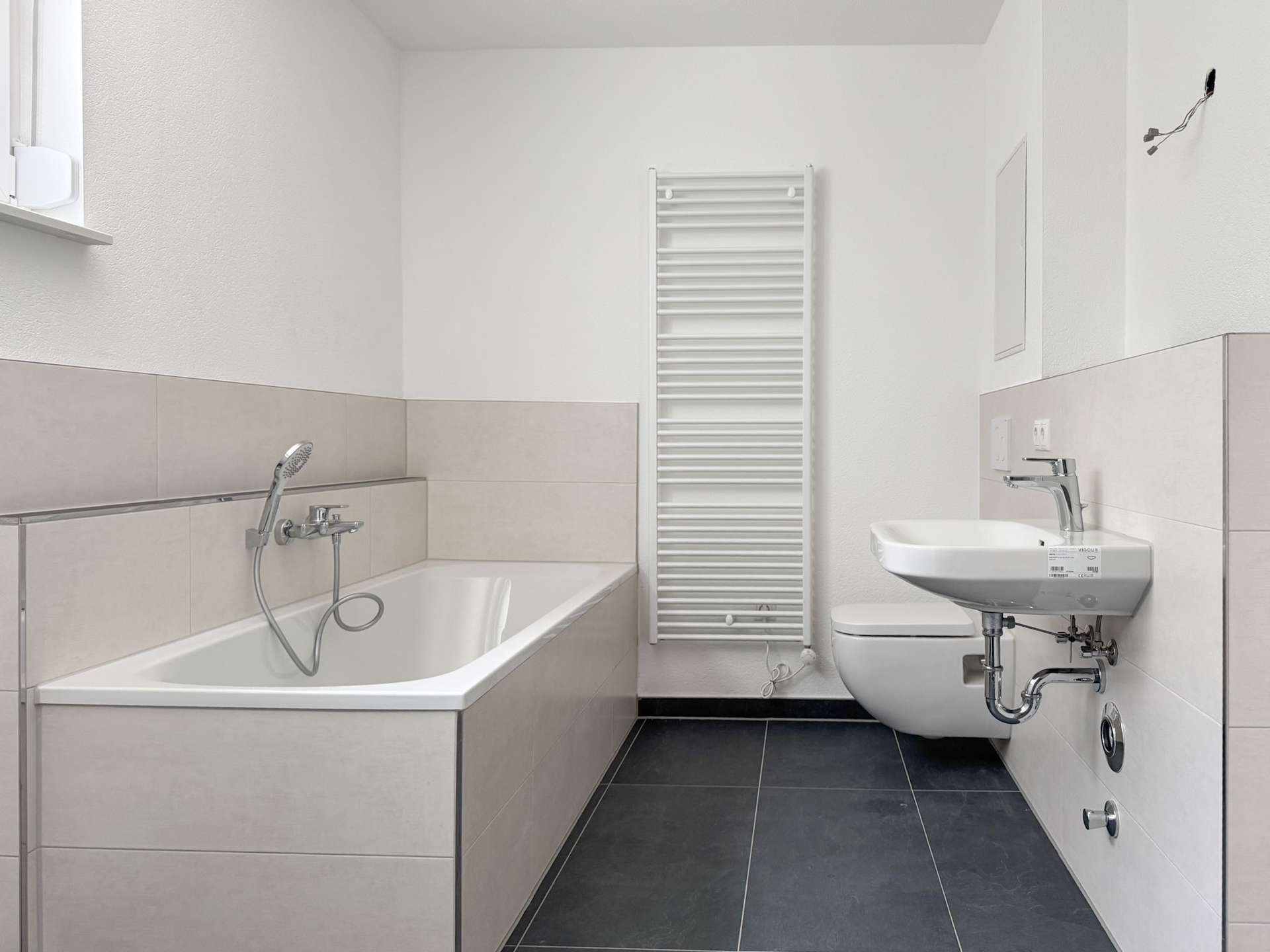 Modernes Tageslichtbad