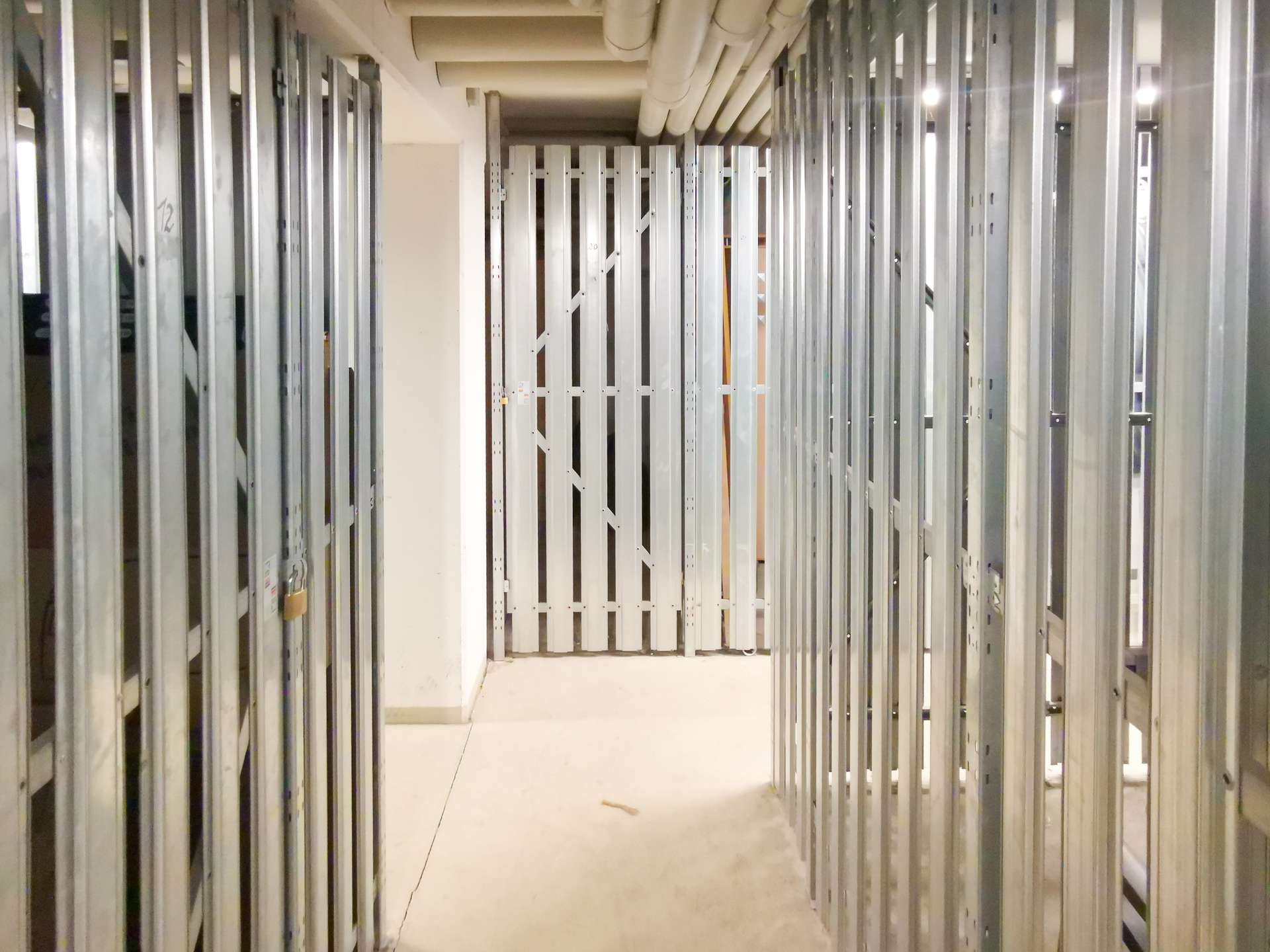 Aufgeräumter Kellerbereich