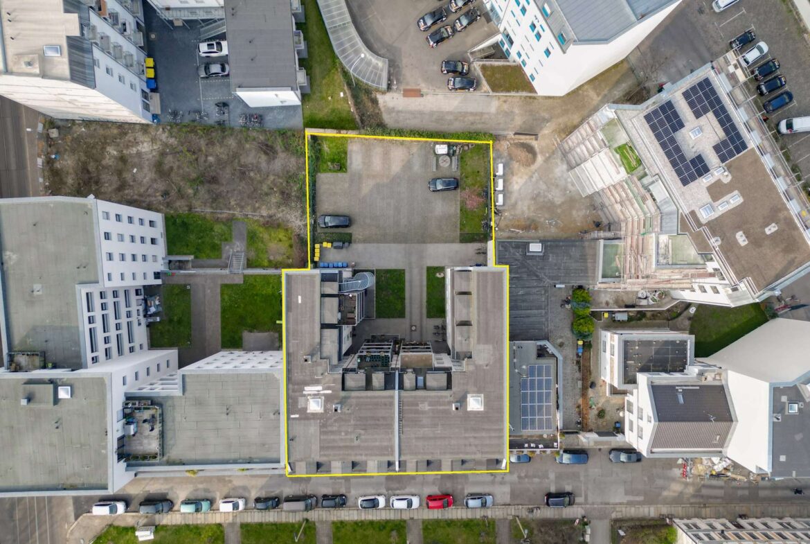 Haus mit geräumigem Innenhof