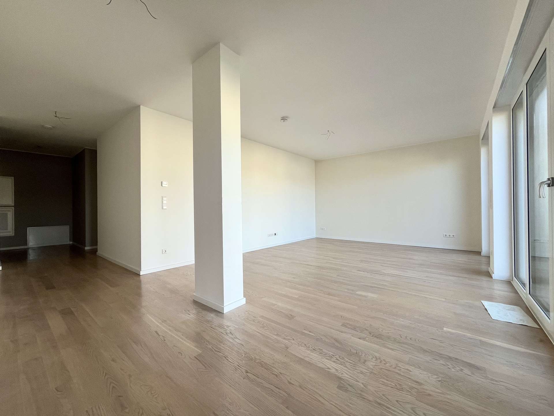 Wohnzimmer mit Terrassenzugang