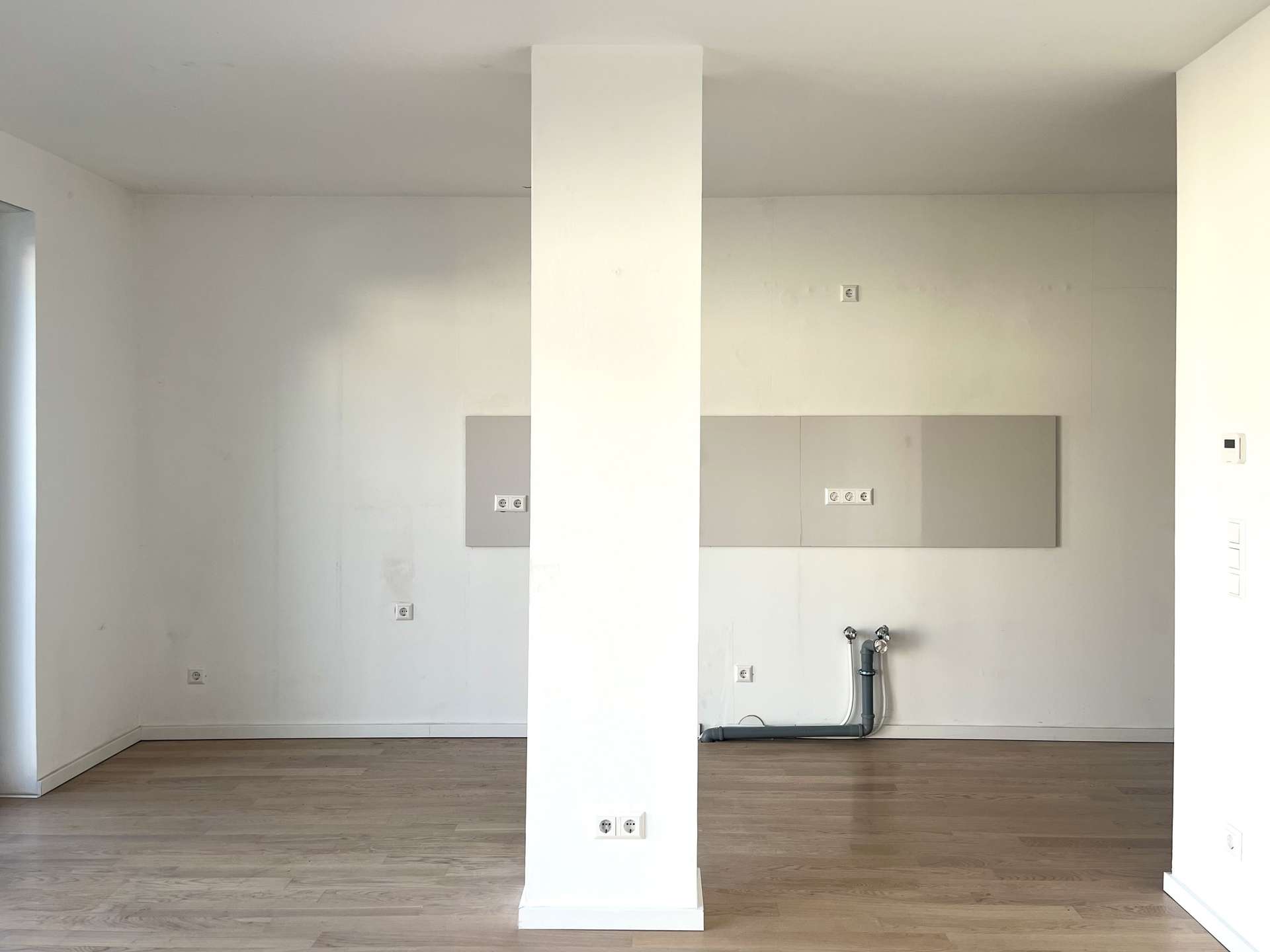 Viel Platz zum Kochen (EBK wird noch installiert)