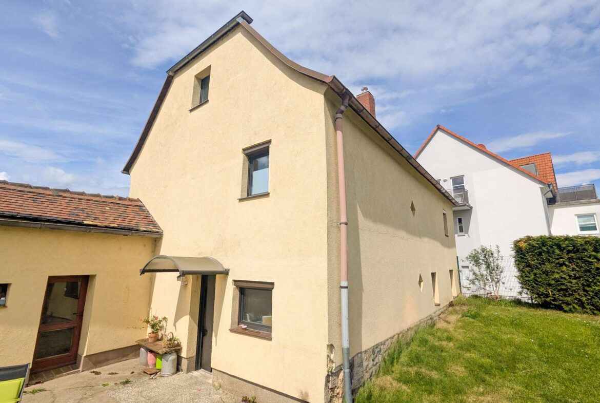 Haus- und Kellereingang