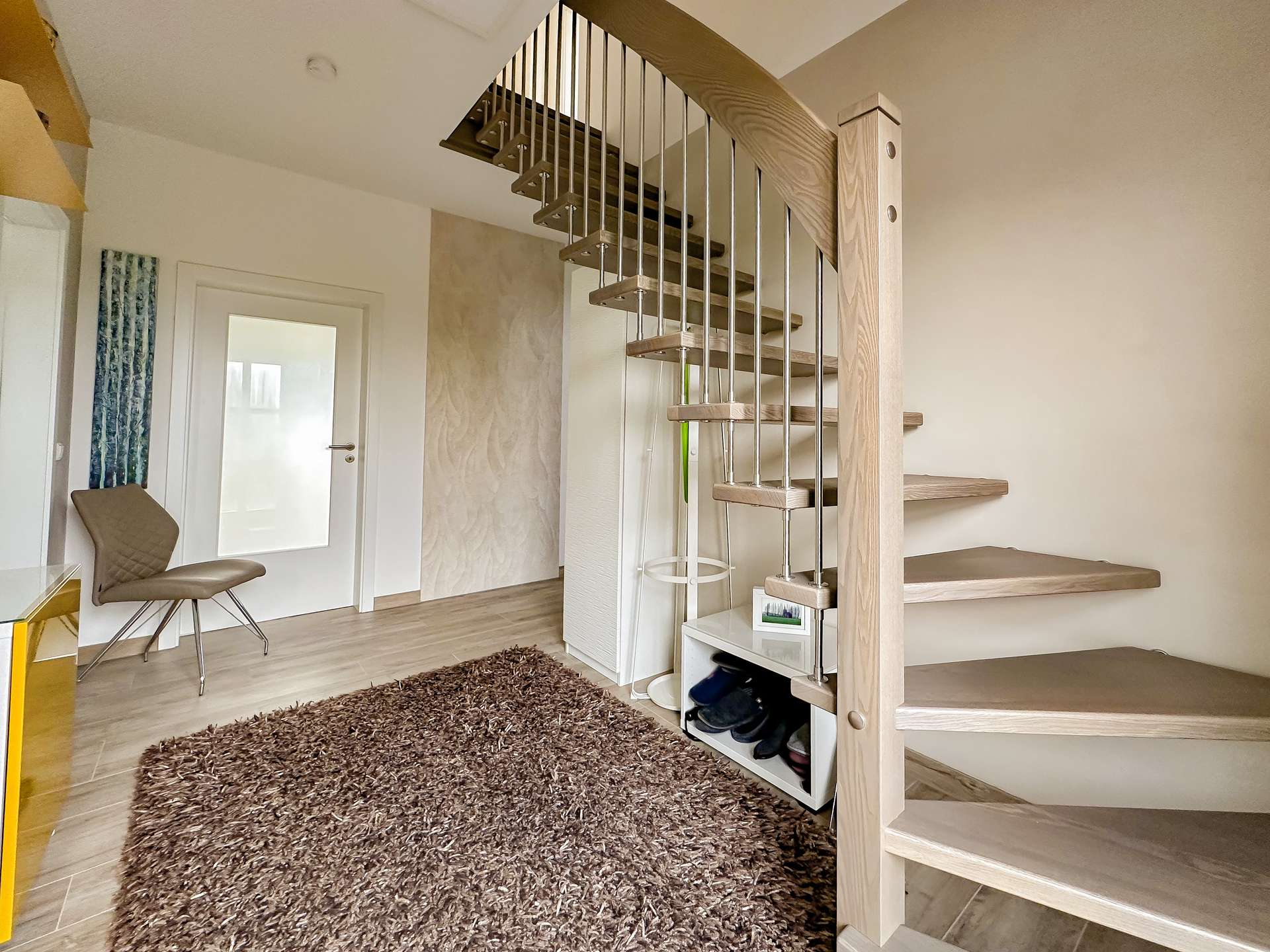 Freundlicher Empfangsbereich