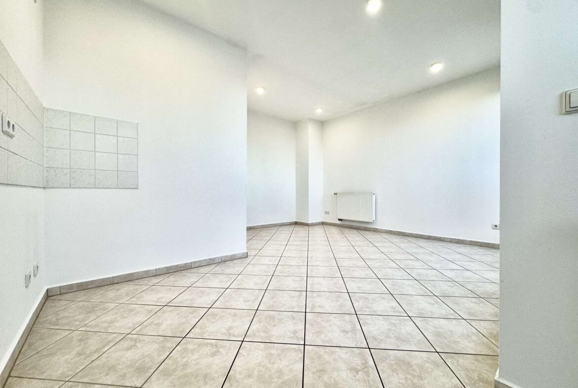 Küche mit Deckenspots