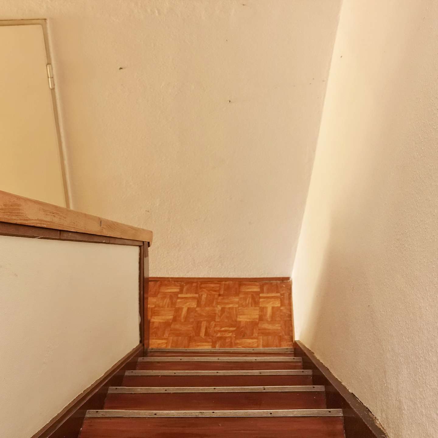 Treppe zum Erdgeschoss