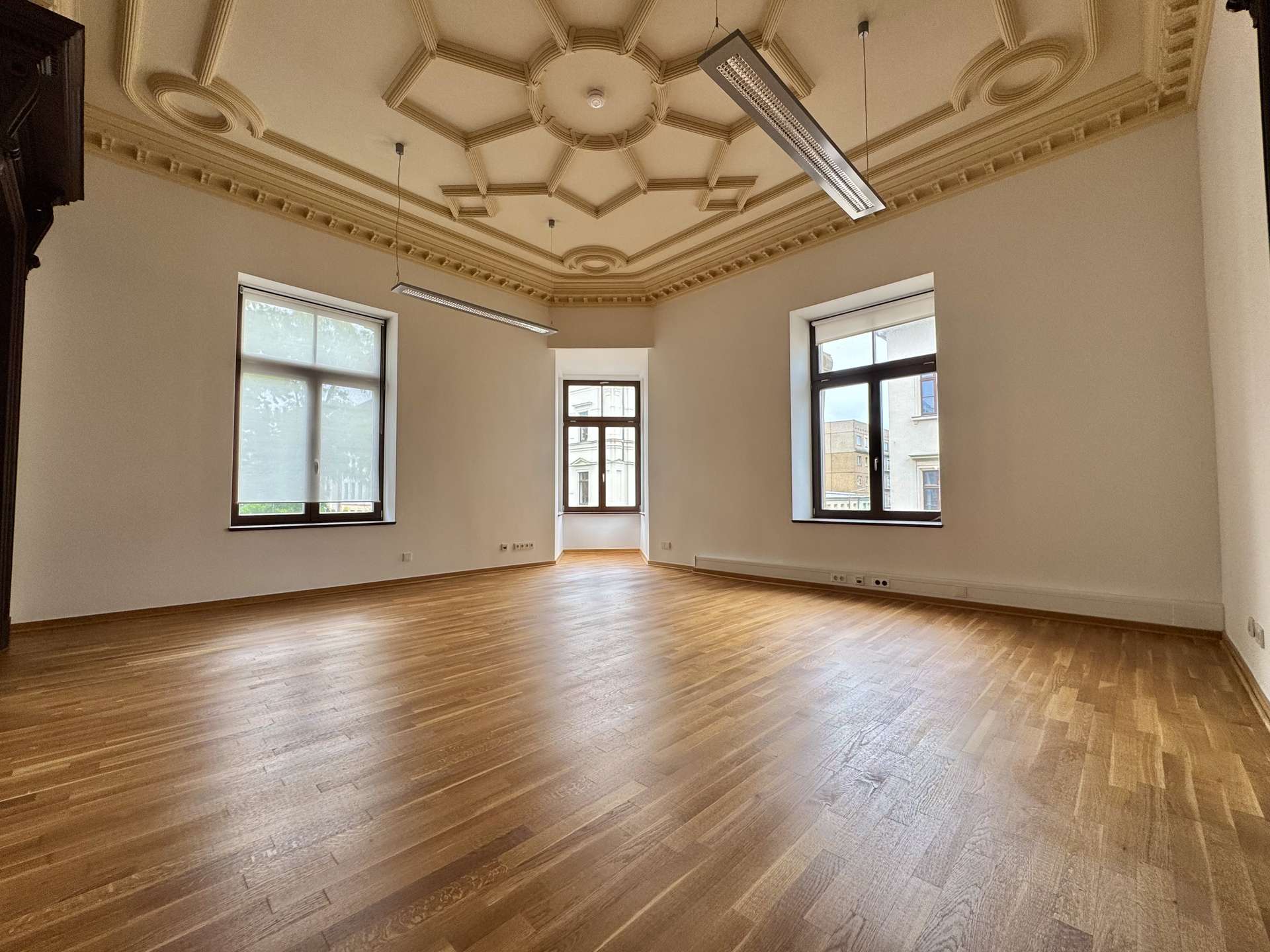 Eckbüro (1.Obergeschoss)