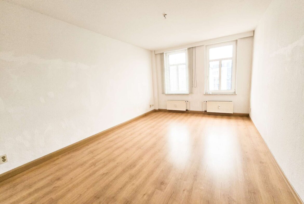 WG-Zimmer vor Renovierung